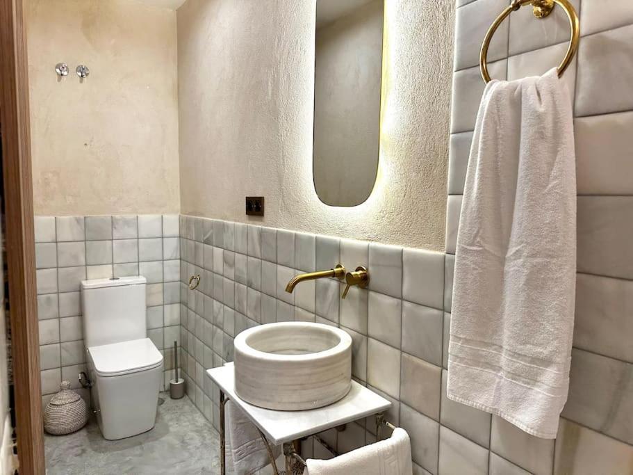 Appartamento House Close To The Centre - Style And Relax